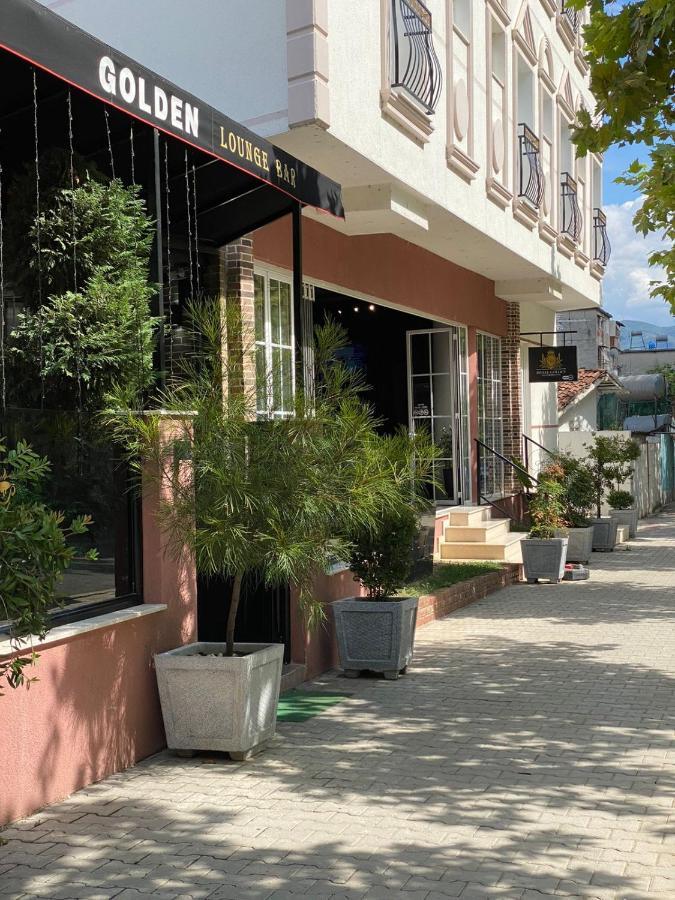 Hotel Golden Elbasan Buitenkant foto